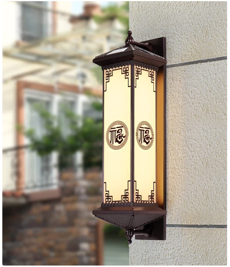 Solar / Mains Wall Light